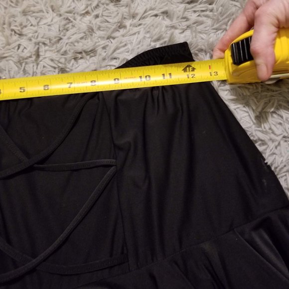 NWOT Latin skirt with handkerchief hem, size M/L - Picture 5 of 7